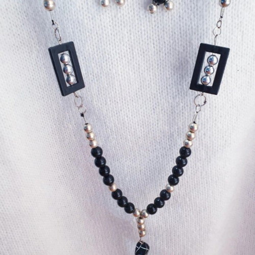 Handmade black beaded long necklace and earrings set