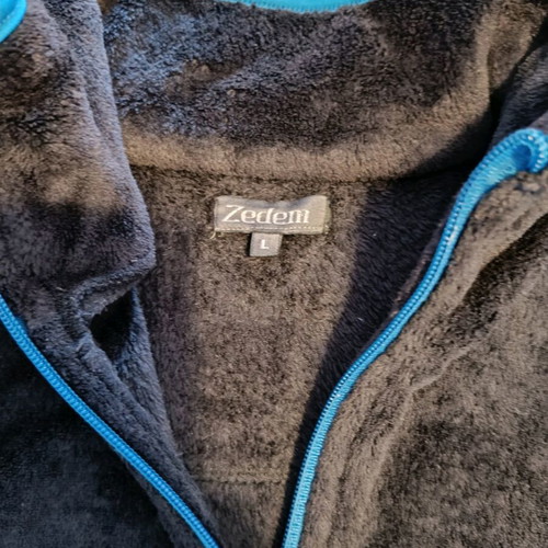 Men's black cardigan Large like new