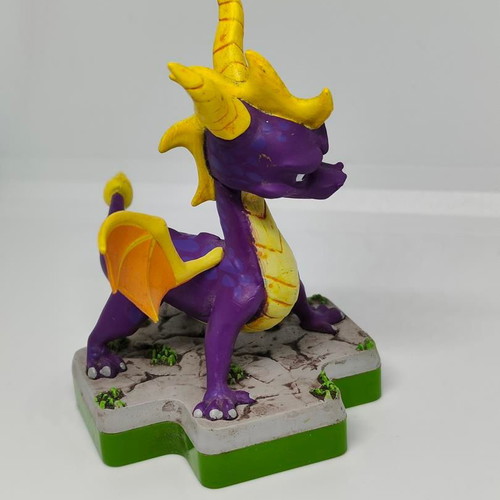 Spyro The Dragon Totaku Collection 10cm figure hand-painted like new