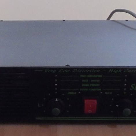 Professional audio equipment used, 12 Master Audio speakers, 3 amplifiers, mixer