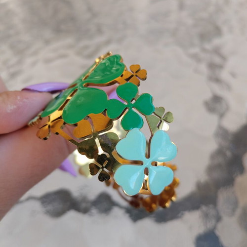 Steel Bracelet Cuff with Green Four-Leaf Clovers, New
