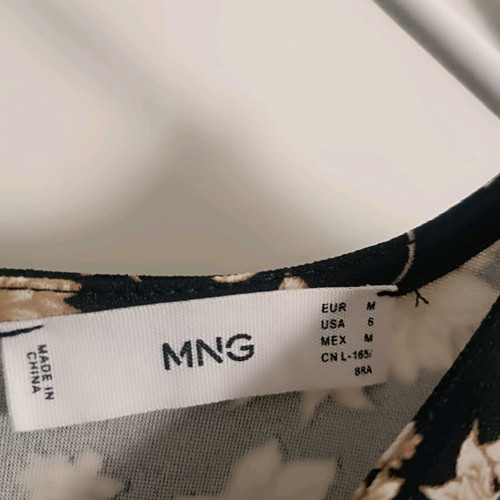 Mango dress medium like new, multicolored