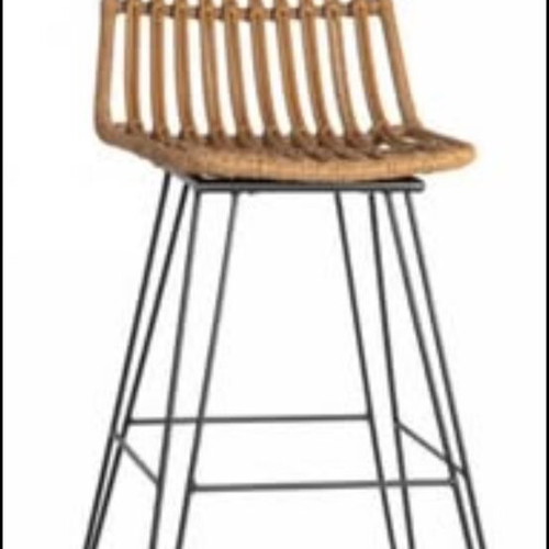 Rattan kitchen bar stools like new, set of 2