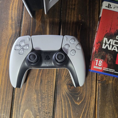 Sony PlayStation 5 Disk Edition 825GB with 5 Games