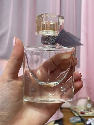 La vie est belle Lancôme perfume used, empty bottle