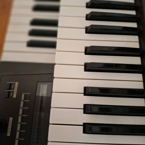 Yamaha Electone ME-35A vintage electric organ keyboard