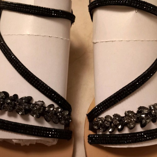 Women's sandals size 36 black like new