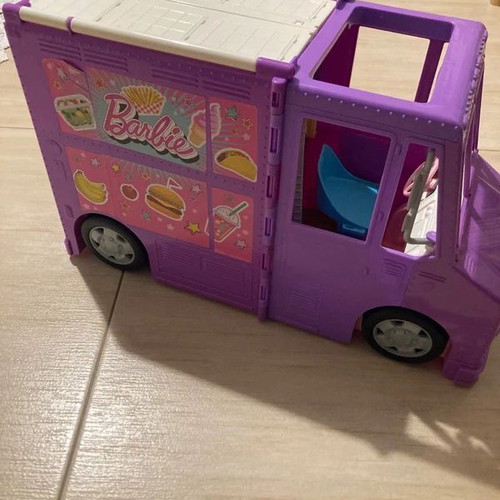Barbie food truck used with accessories and sticker defect