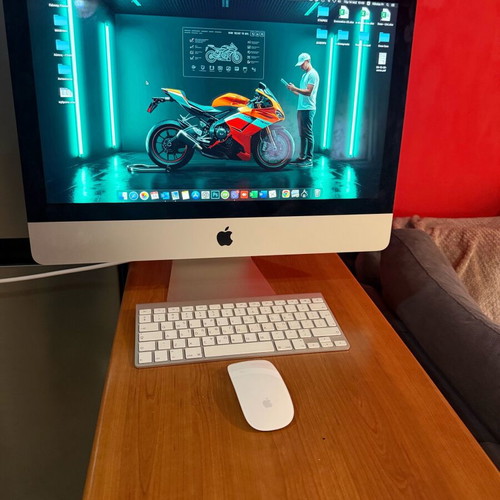 iMac late 2013 21.5" used, excellent condition