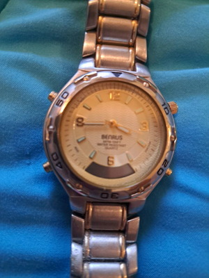 Benrus watch like new, waterproof to 100 meters