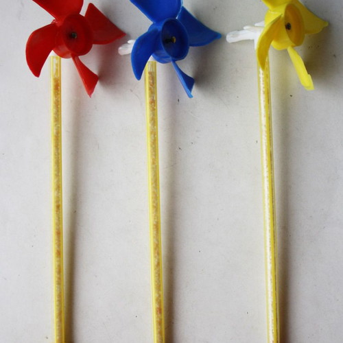 Windmill Toy Airplane with Candy new, pack of 3 pieces