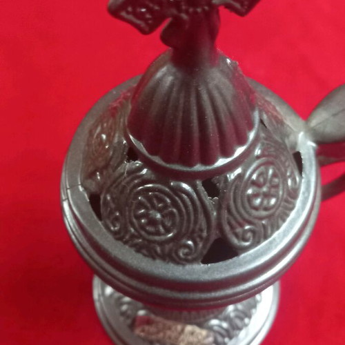 Metal incense burner new in lead color unchanged