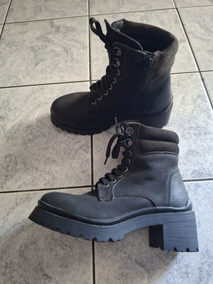 Francheska Moretti Women's Ankle Boots Like New Size 41 Black