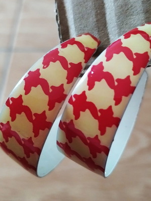 Hoop earrings new, cream and red checkered