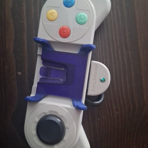 Sony Ericsson EGB-10 retro controller like new