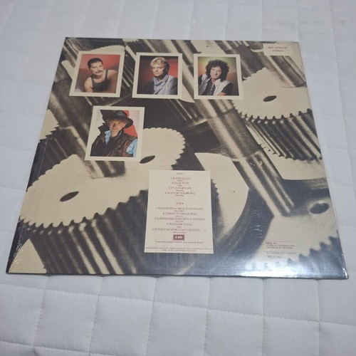 Queen The Works 1984 original vinyl like new