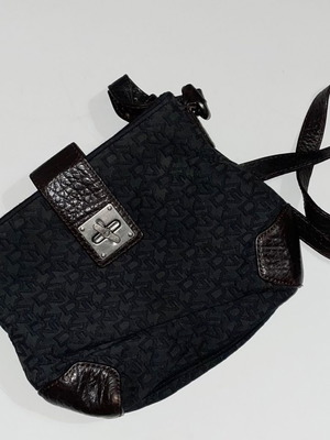 DKNY τσάντα χιαστι μαύρη γνήσια