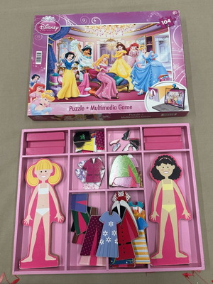 Girls' toys like new, 104-piece puzzle and wooden magnetic dress-up game