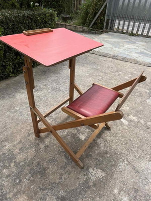 Vintage children's folding desk like new