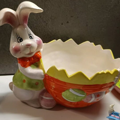 Set of 3 Easter ceramic decorations like new