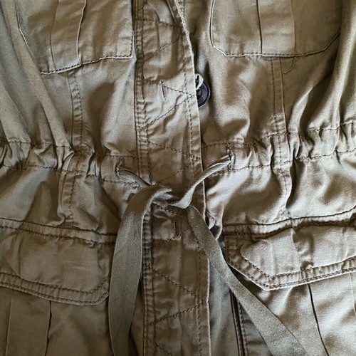 Abercrombie & Fitch women's sleeveless vest khaki like new, small
