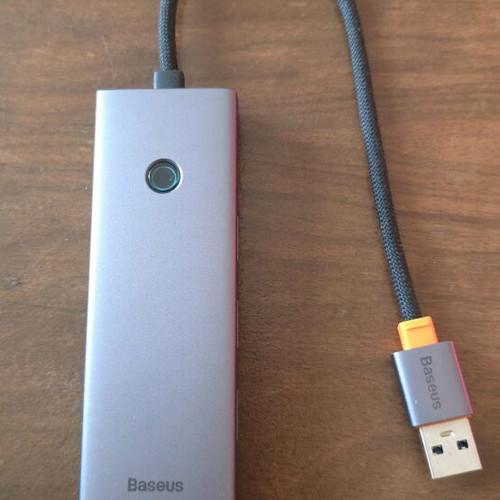 Baseus Ultra Joy USB Hub like new