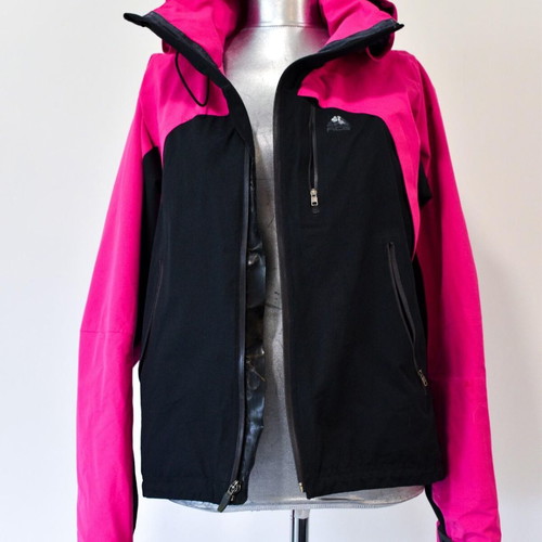 Nike ACG winter jacket size M used, Gore-Tex, black and pink