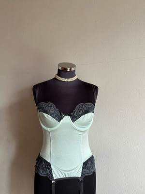 Vintage corset used, turquoise, fits M & C cup