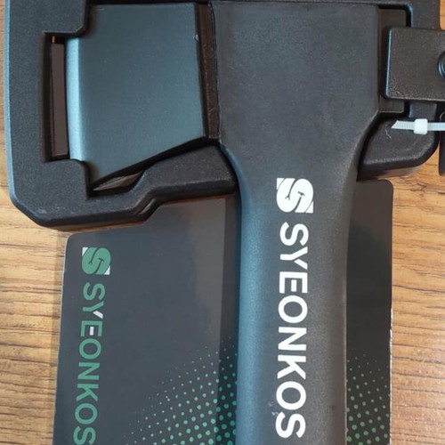 Syeonkos Axe new, universal with fiberglass handle and protective sheath