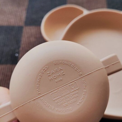 Zara Home Kids feeding set 5 pieces like new, silicone
