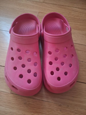 Crocs sandals size 38, pink