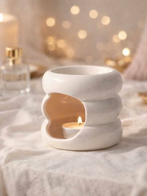 Ceramic aroma diffuser white color new, minimal design