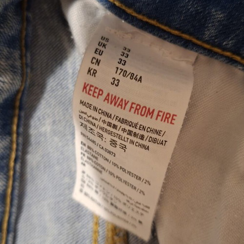 American Eagle denim bermuda shorts like new, size 33, blue