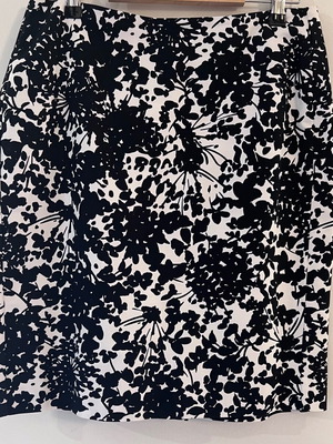 Banana Republic skirt, white and black, size S