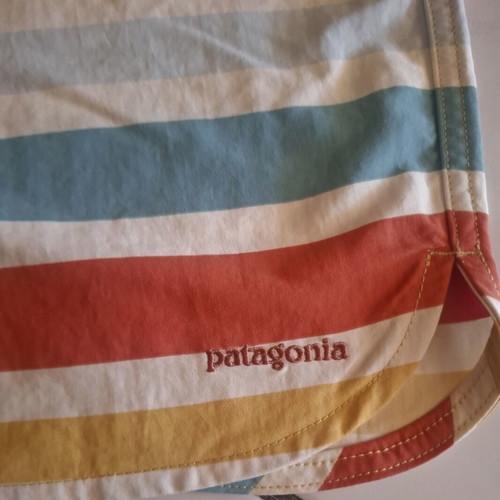 Patagonia Wavefarer women's shorts new, multicolor