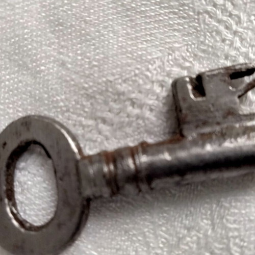 Vintage antique keys collection used, set of 10