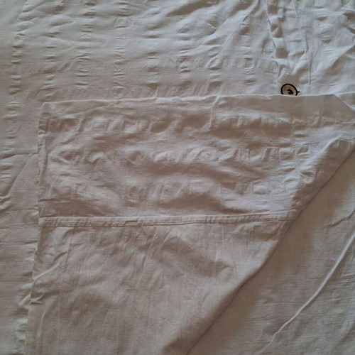 Cotton quilt cover and woven blanket used