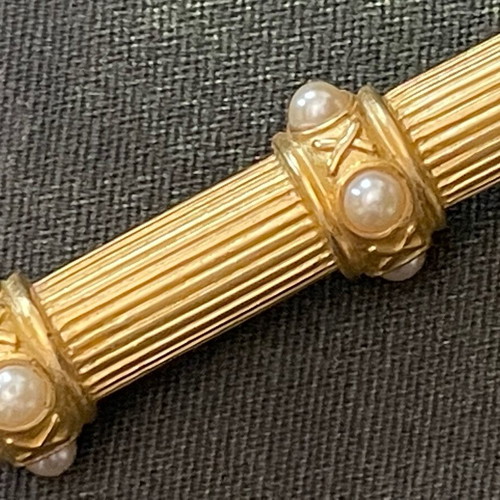French large brooch like new, custom jewellery vintage