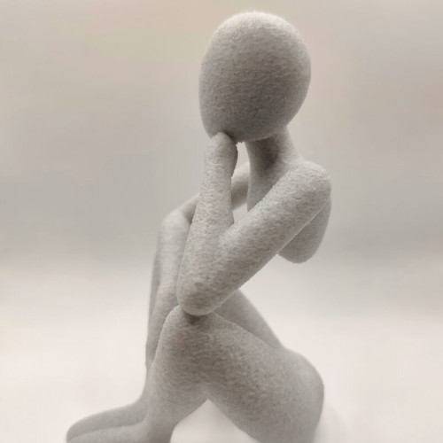 Nobody sculpture in PLA marble effect