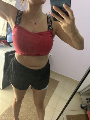 Terranova Athletic Top L like new, red