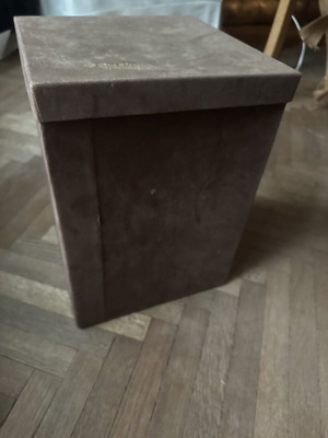 Vintage διακοσμητικό κουτί, 24,5 x 24,5 x 34 εκ.