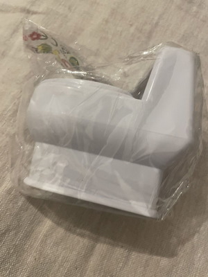 Toilet toy which splits water new