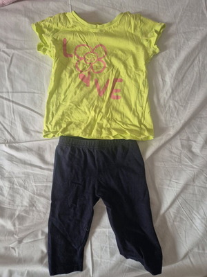 Baby clothing set like new, summer 18-24 months
