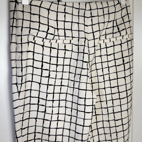 Zara pants size XS high-waisted like new, black and white