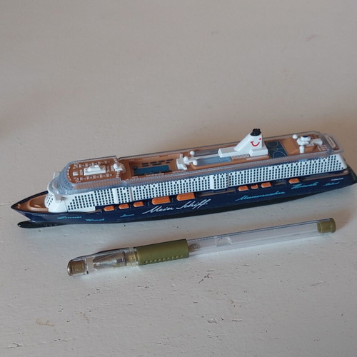 Siku cruise ship toy, metal and plastic