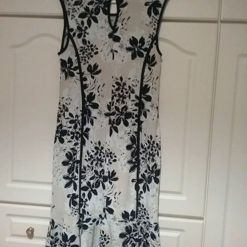 Dress size M like new