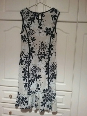 Dress size M like new