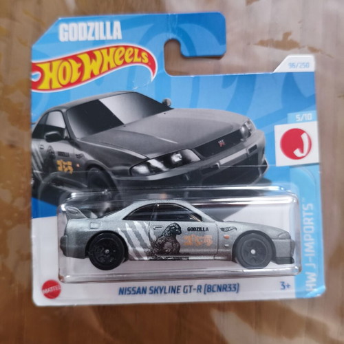 Hot Wheels Skyline GTR Godzilla new