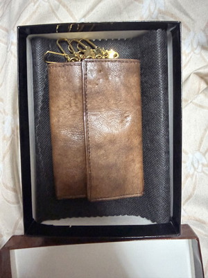 Key wallet, brown