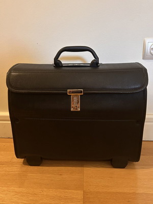 Samsonite business trolley μεταχειρισμένο, μαύρο, με ρόδες και κλειδαριά